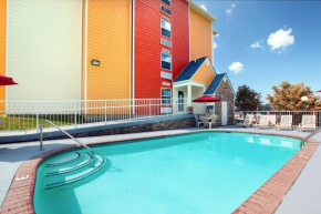 Microtel Inn & Suites by Wyndham Pigeon Forge